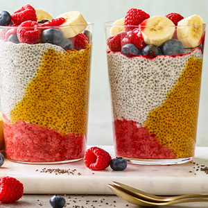 Rainbow chia pudding