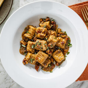 Dole_Plantain_Gnocchi_Citrus_Banana_Sage_Butter