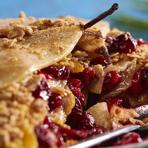 Cranberry Pear Pineapple Crisp