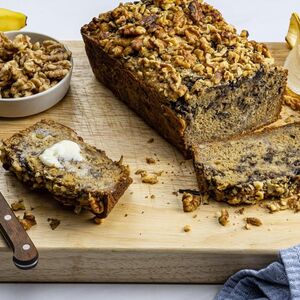 Dole walnut crusted whole banana bread