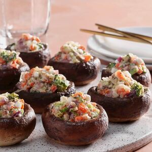 Holiday-Veggie-Stuffed-Mushrooms_6000_4000