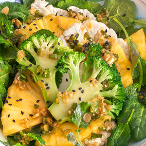 Insalata di cavolfiore, broccoli e ananas