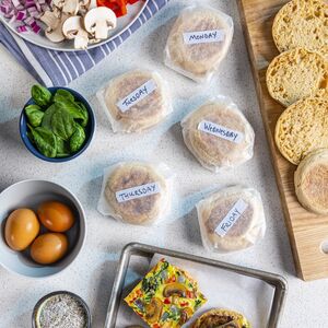 Make-Ahead-Breakfast-Sandwiches_1400_1750