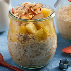 Pineapple_Cheesecake_Overnight_Oats_Web_1200x600