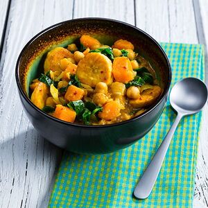 Slow_Cooker_Sweet_Potato_Plantain_Lentil_Caribbean_Curry-9871_1200x600