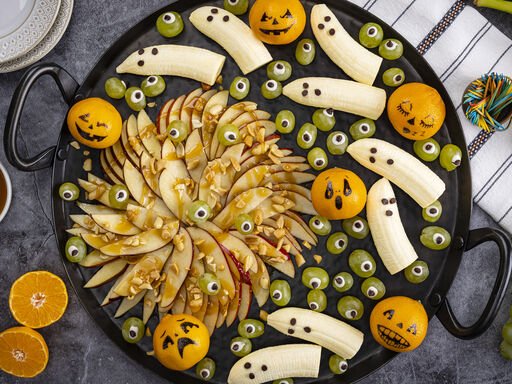 Dole Spooky Halloween Fruit Platter