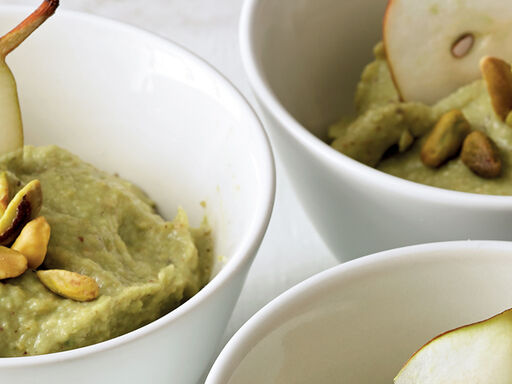 Pistachio_Pudding_With_Pear-1338x460