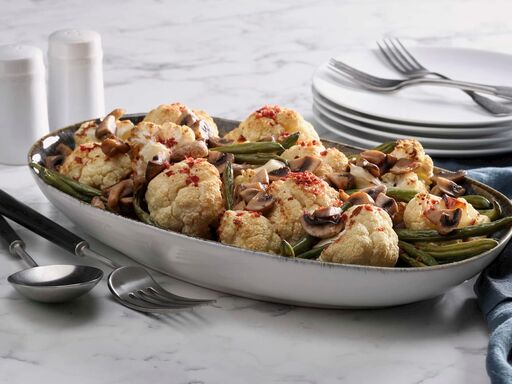 Roasted-Cauliflower-Green-Beans-with-Crispy-Bacon-Mushrooms_6000_4000