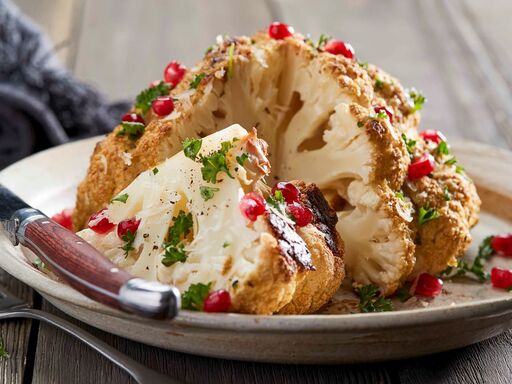 Slow-Roasted-Herbed-Whole-Cauliflower_6000_4000