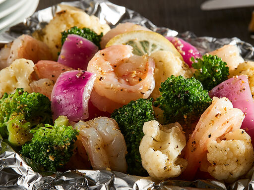 WEB USE Grilled_Shrimp_Veggie_Foil_0095